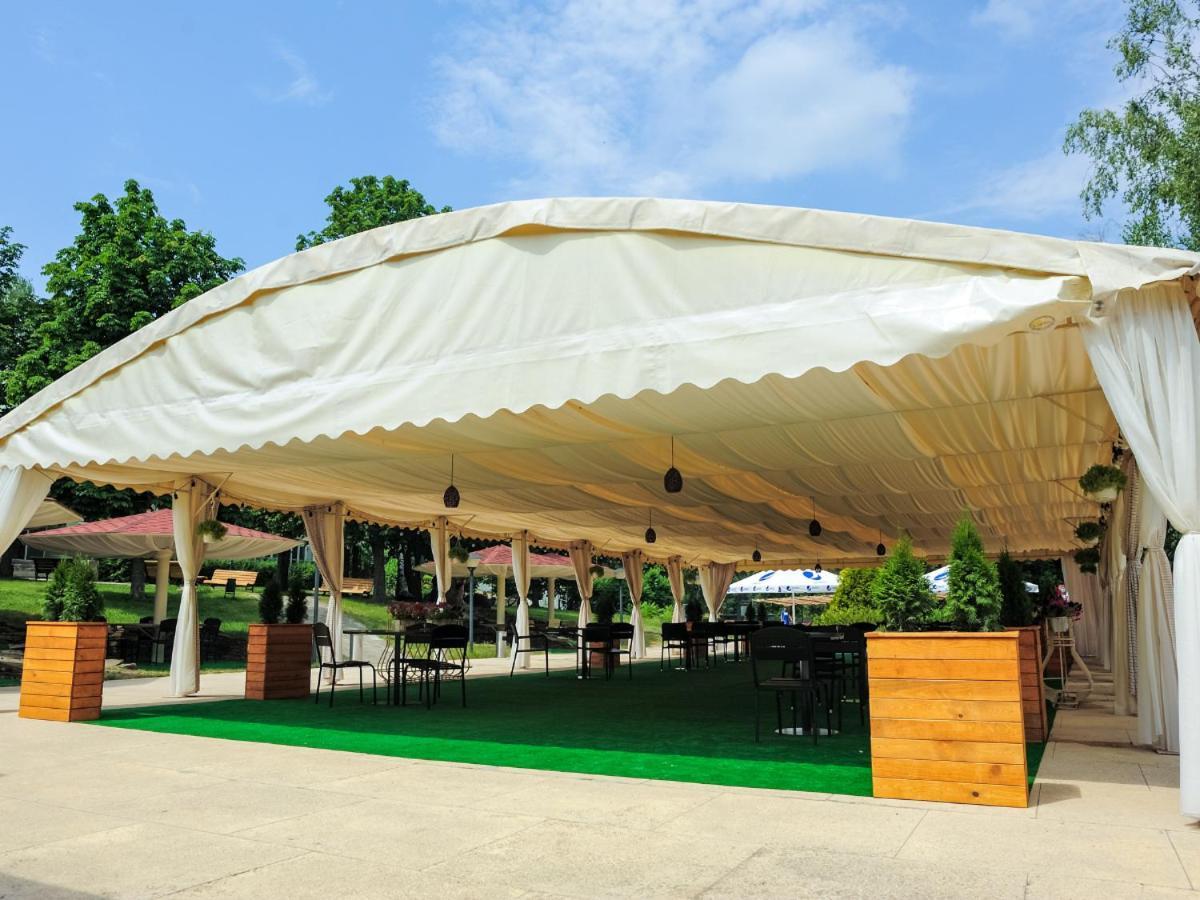 Carnaval Resort & Spa Koropovo Dış mekan fotoğraf