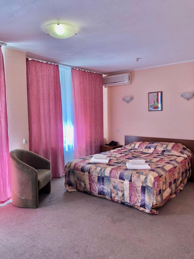 Carnaval Resort & Spa Koropovo Dış mekan fotoğraf